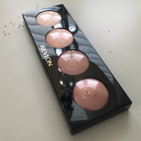 Revlon Crème Shadows collection "Not Just Nudes."
