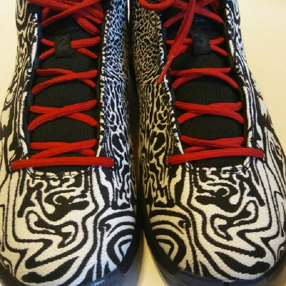 JORDAN SUPERFLY INFERRED BLACK AND WHITE!!