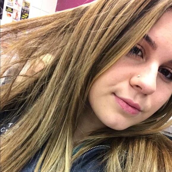 Meet your Posher, Sierra