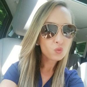 Meet your Posher, Dawn