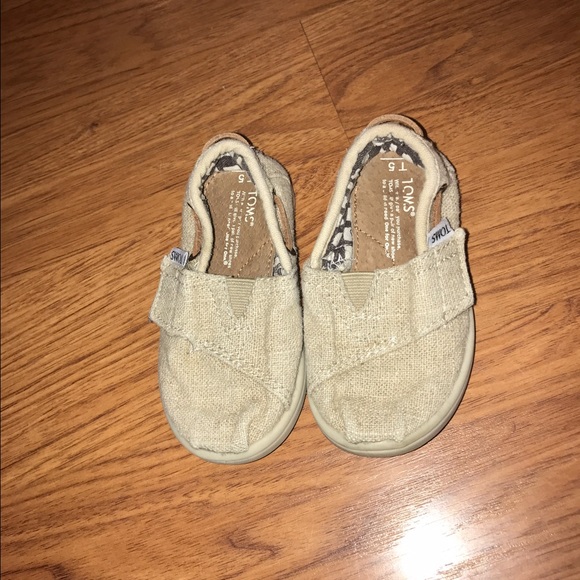 Toddler size 5 toms