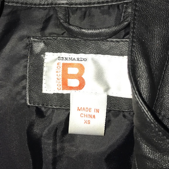 Faux leather vest - Picture 2 of 2