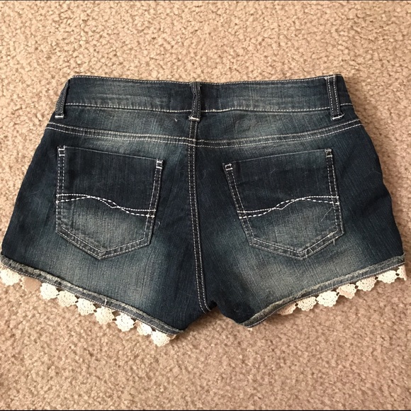 Lace Trimmed Jean Shorts - Picture 2 of 4