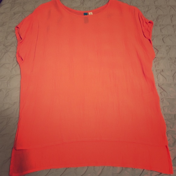 Coral Francesca's Top