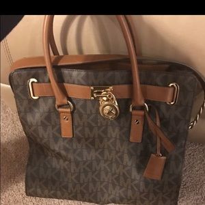 Michael Kors Tote