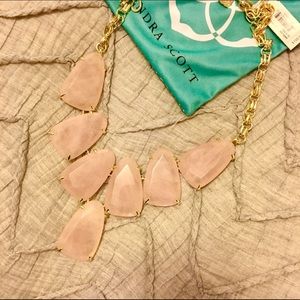 Kendra Scott Harlow necklace