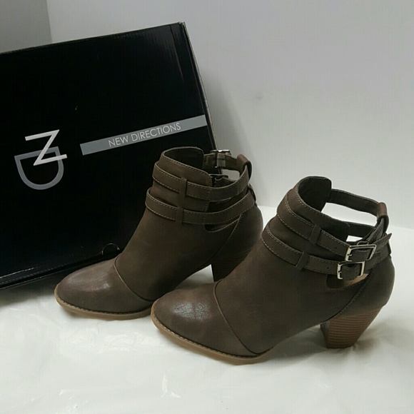 New Directions ankle boots