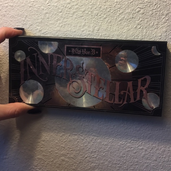 KAT VON D INTERSTELLAR EYESHADOW PALETTE