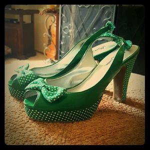 **SALE** Miss Bisou Green Pokadot Pin-Up Pumps
