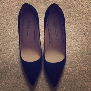 Black chamiois heels 6.5