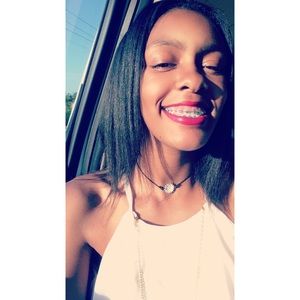 Meet your Posher, Daysha