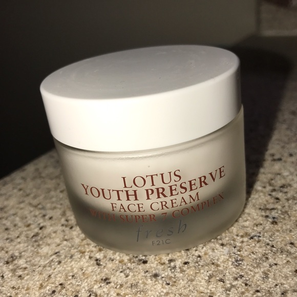 Fresh Lotus Youth Preserve Face Cream