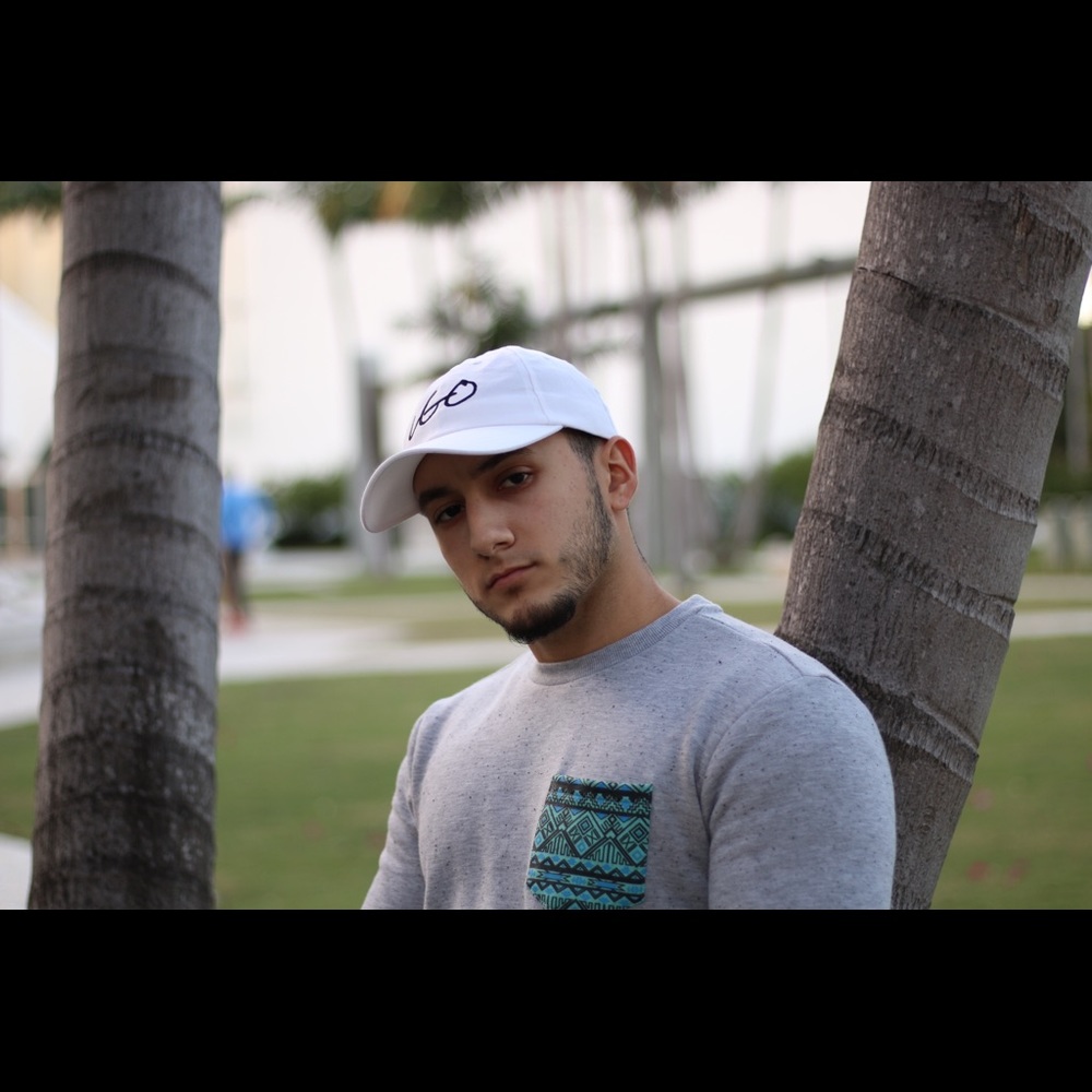 Life goes on white cap