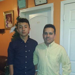 Meet your Posher, Cesar