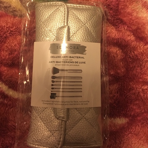 ✨Sephora Deluxe Antibacterial brush set✨