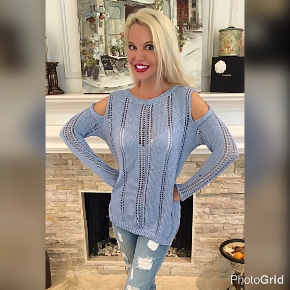 Robin egg blue soft light sweater- LAST ONE - Picture 2 of 3