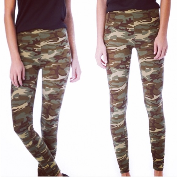 SALE! ‼️ NWT Alternative Apparel Go-To Leggings - Picture 2 of 4