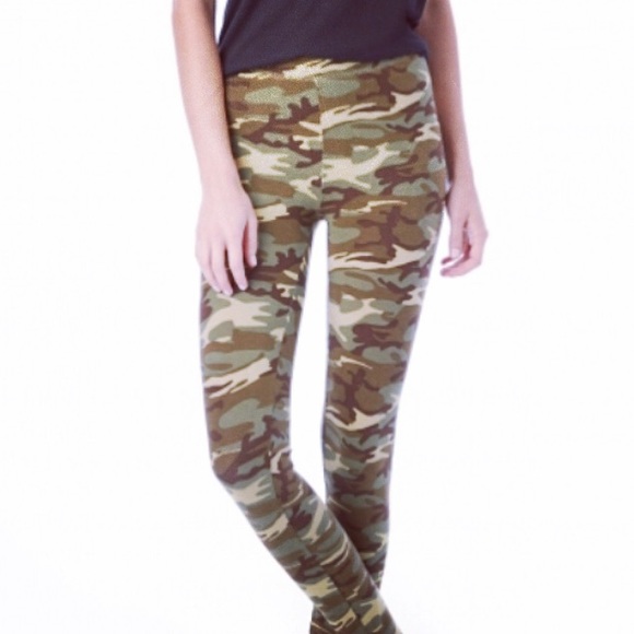 SALE! ‼️ NWT Alternative Apparel Go-To Leggings - Picture 3 of 4