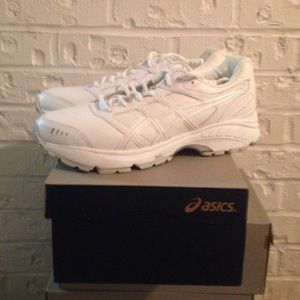 Men's new Asics Gel Foundation Walker 3 in white