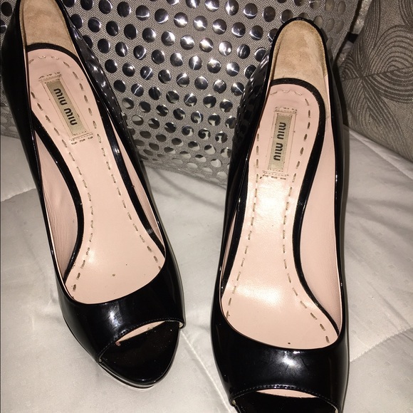 miu miu peep toe heels