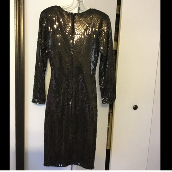 Black sequin dress - Picture 3 of 7