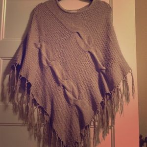 Forever twenty one cream shawl