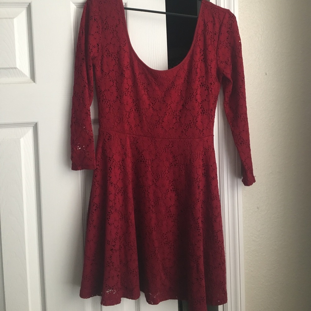 Maroon crotchet dress