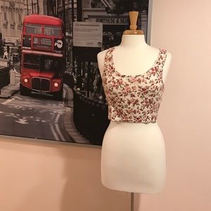 Forever 21 pink rose floral crop top