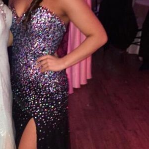 PROM DRESS