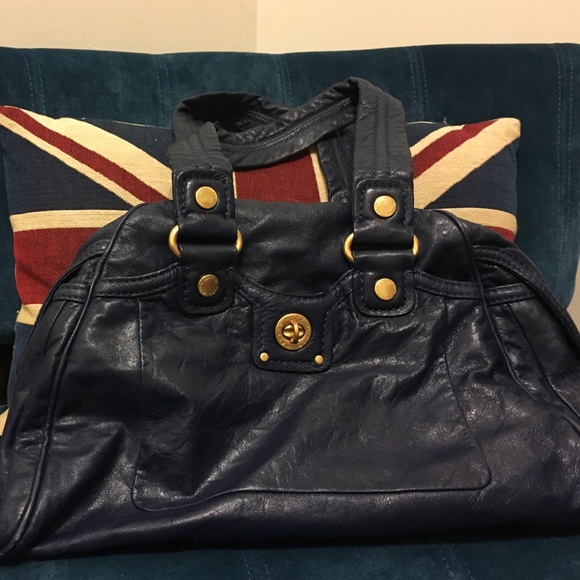 Totally Turnlock Aiden