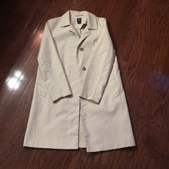 Beige Gap raincoat