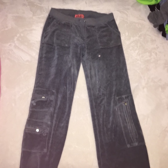 Juicy couture pants !