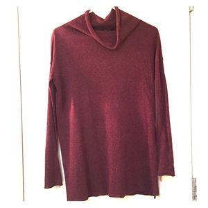 Aritzia Babaton Erin Sweater in Burgundy