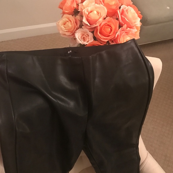 Faux leather leggings