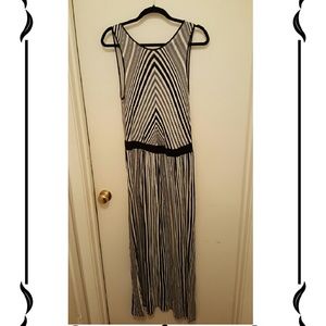 Long Maxi Dress w/side slit(L)