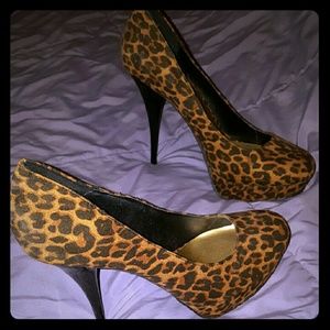BRAND NEW CANDIES Leopard Stilettos
