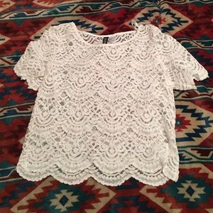 H&M white lace crop top