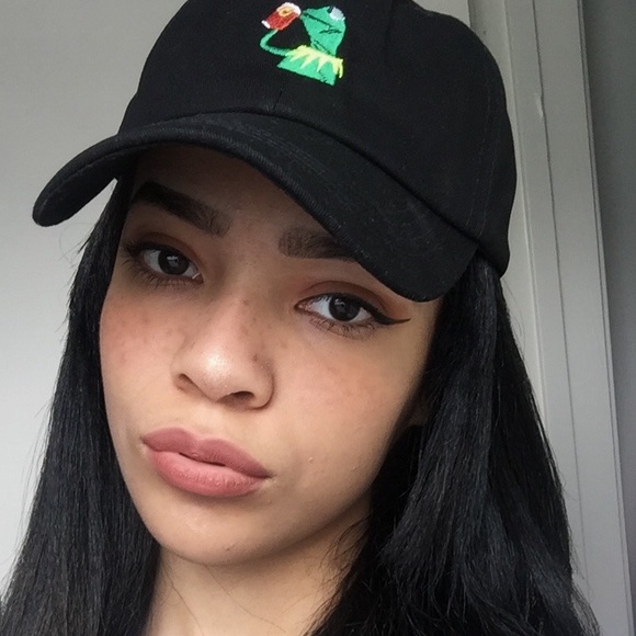 Kermit The Frog Sippin' Tea Hat - Picture 2 of 2