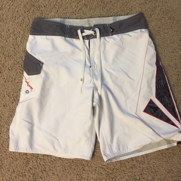 Men's board shorts