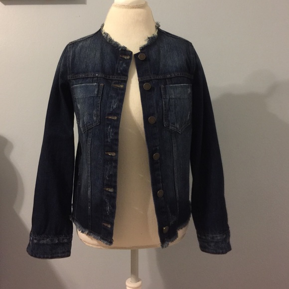 WHOWHATWHERE Jackets & Blazers - WHOWHATWHERE Chelsea Wash Denim Jacket
