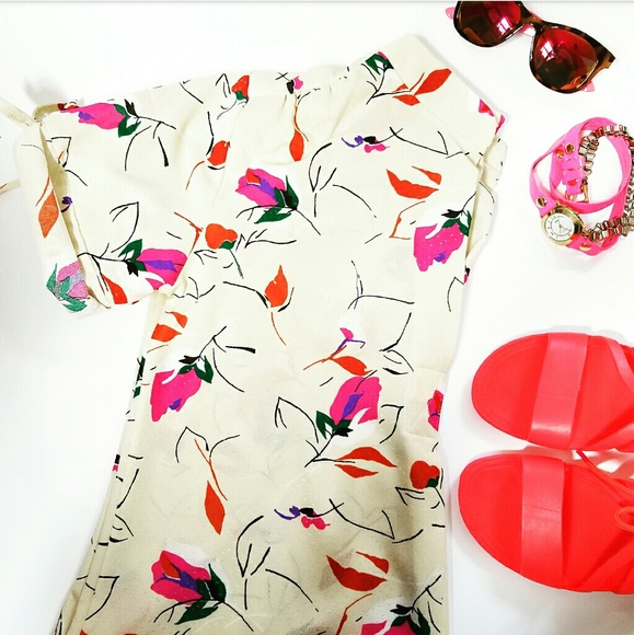 Vintage Tops - 🔥FLASH SALE🔥VTG Colorful Floral Top