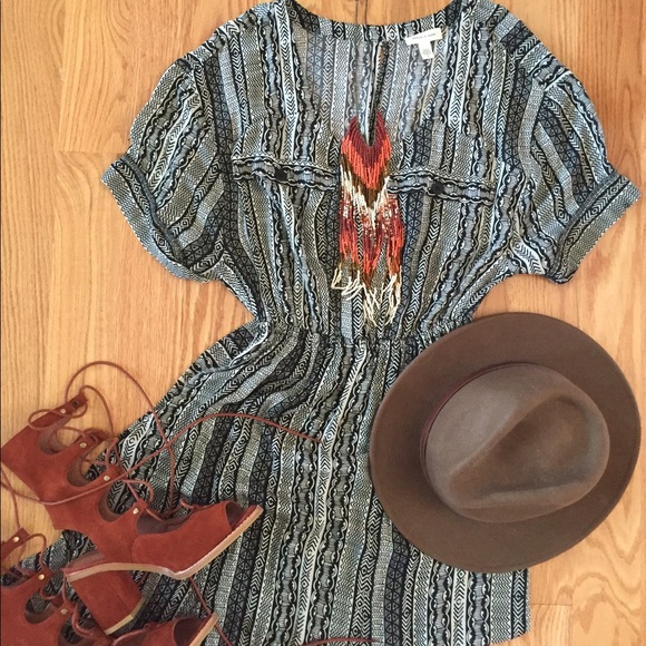 Silence & Noise Aztec Midi Dress - Picture 1 of 4
