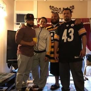 Meet your Posher, Isley