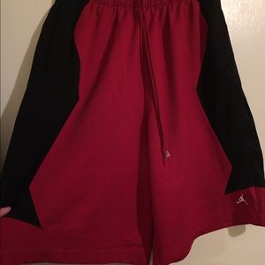 Men Jordan Basketball shorts!