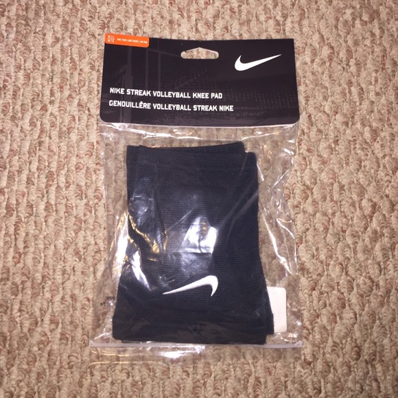 Nike Streak Volleyball Knee Pad