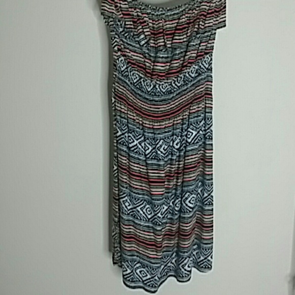 Present Style Strapless  Dress