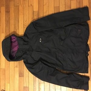 Women's Oakley Snowboarding Jacket