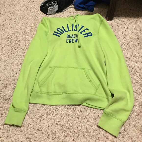 Hollister Hoodie with front pocket