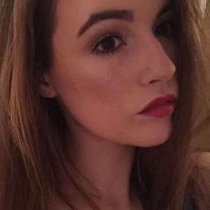 Meet your Posher, Katelyn