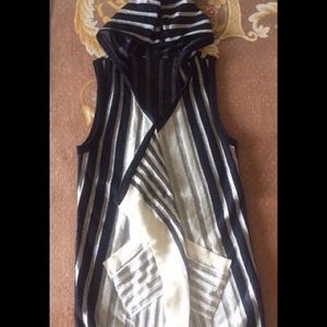 Stripe flowing front vest